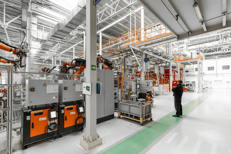 Advanced gold and silver refining services